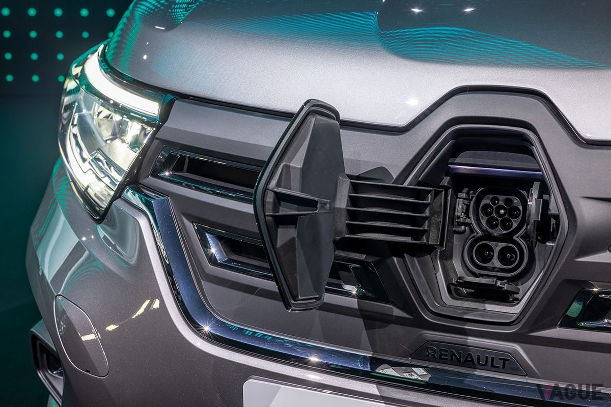 電気自動車（EV）バージョン「カングーバン E-TECH」