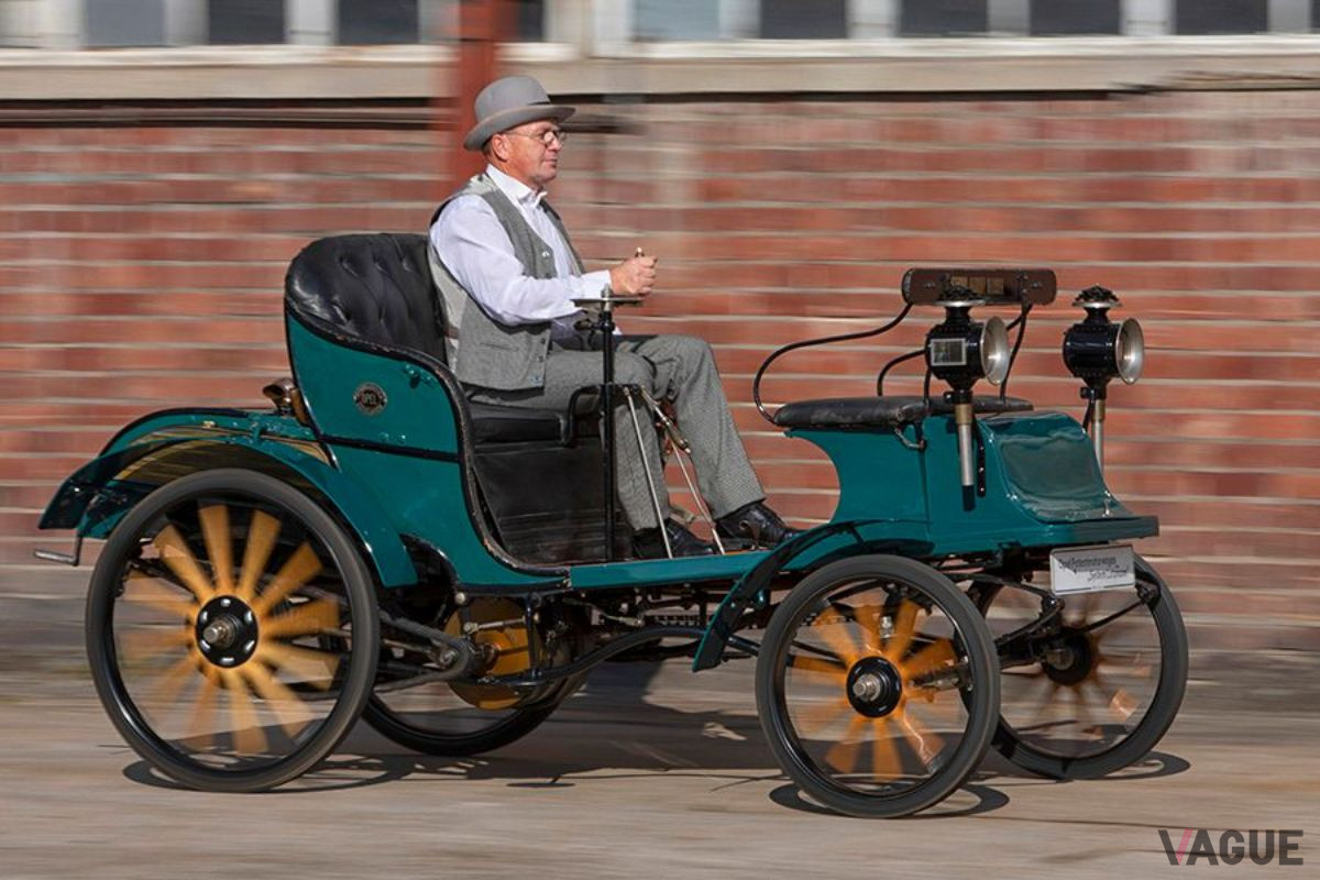 1899年にオペルがはじめて製造した自動車、パテントモーターヴァーゲン「システム・ルッツマン」