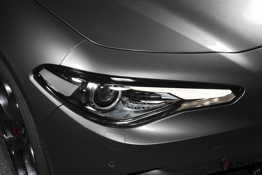 LEDデイタイムランニングライトを採用