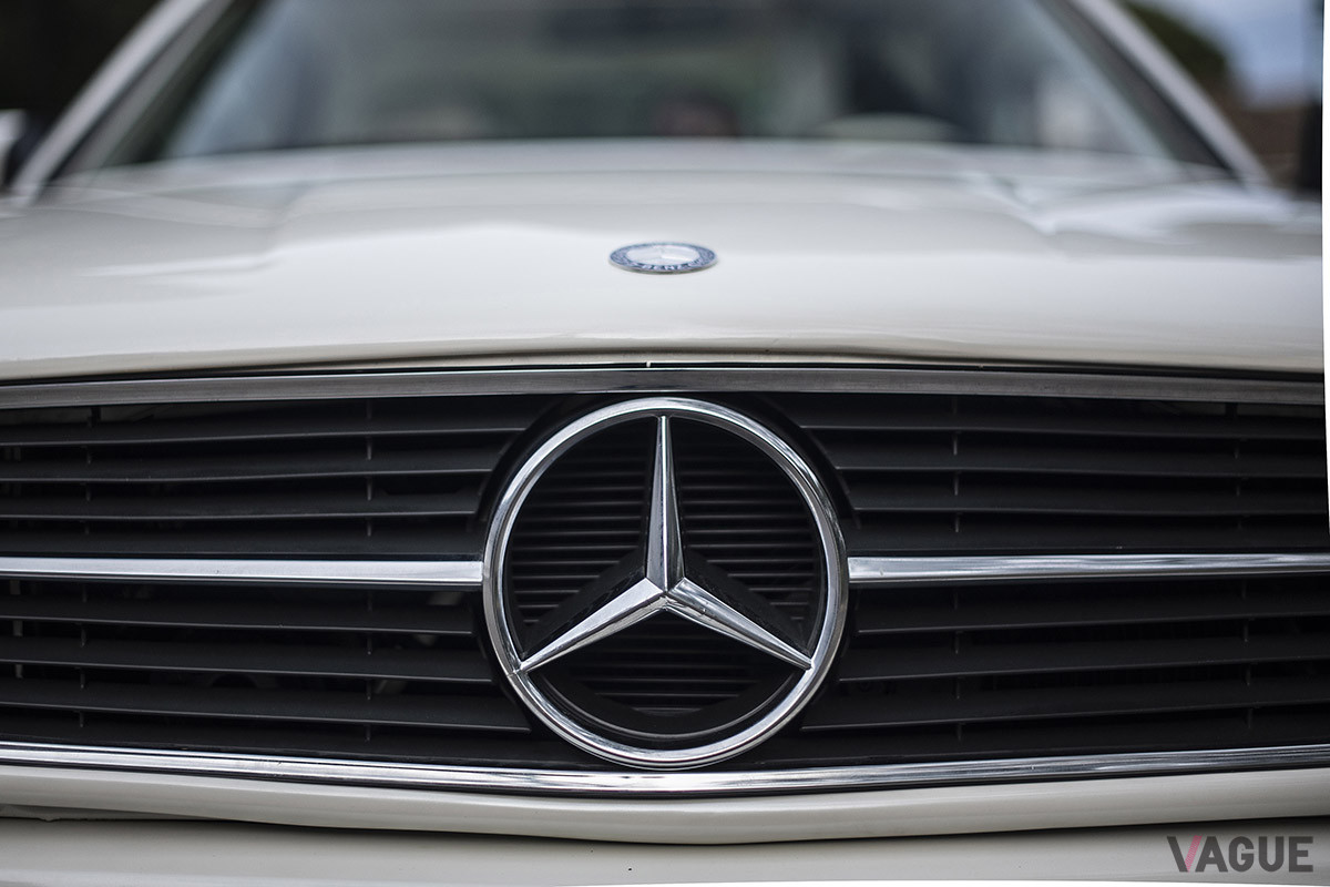 約230万円で落札されたメルセデス・ベンツ「500SEC」ゲンバラ仕様（C）2021 Courtesy of RM Sotheby's