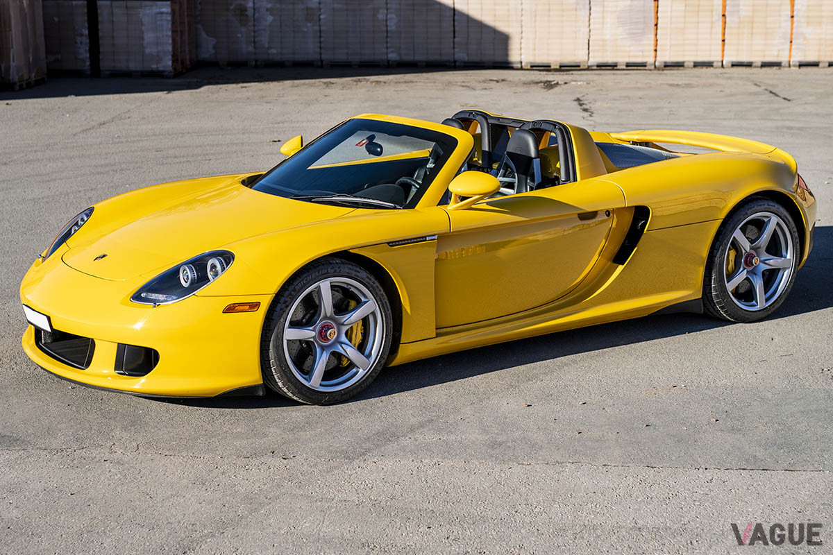 排気量のV10エンジンをMTで操る「硬派なポルシェ」（C）2020 Courtesy of RM Sotheby's