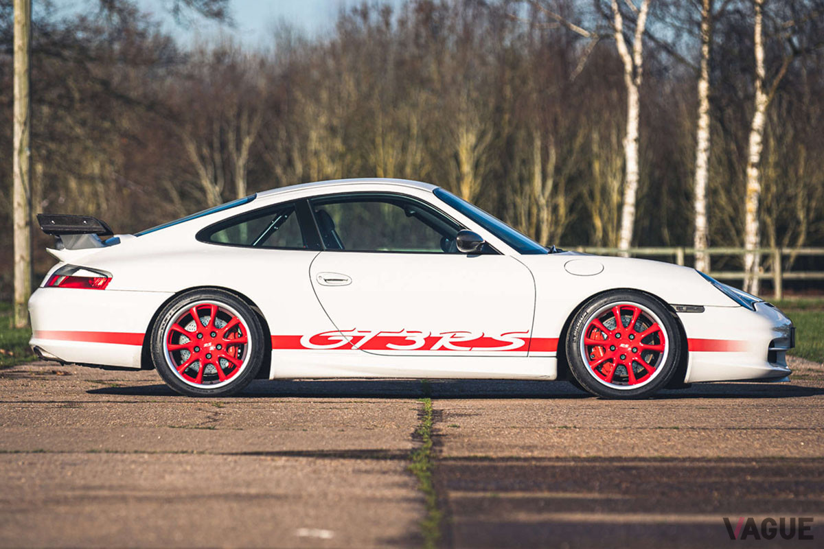 約1730万−1960万円の予想落札価格が提示されているポルシェ「911 GT3 RS」（996型）（C）Silverstone Auctions Limited 2021
