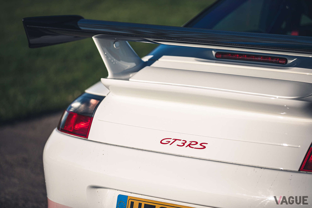 約1730万−1960万円の予想落札価格が提示されているポルシェ「911 GT3 RS」（996型）（C）Silverstone Auctions Limited 2021