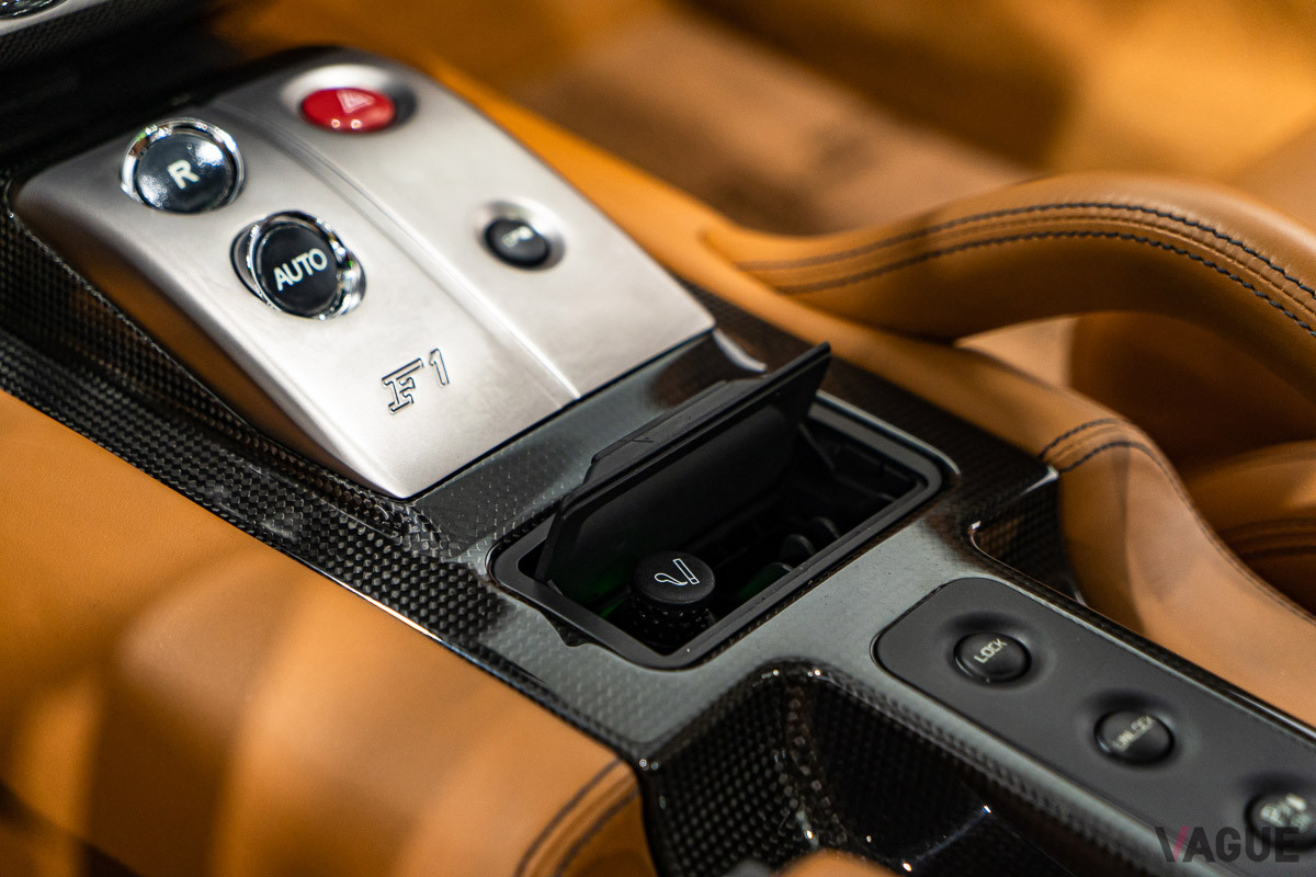 約1790万円のプライスタグで販売中のフェラーリ「599 GTBフィオラーノ」（C）2021 Courtesy of RM Sotheby's