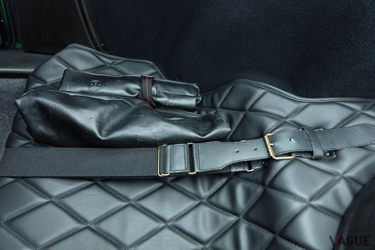 およそ1920万円で落札されたランチア「ハイエナ・ザガート」（C）2020 RM Sothebys