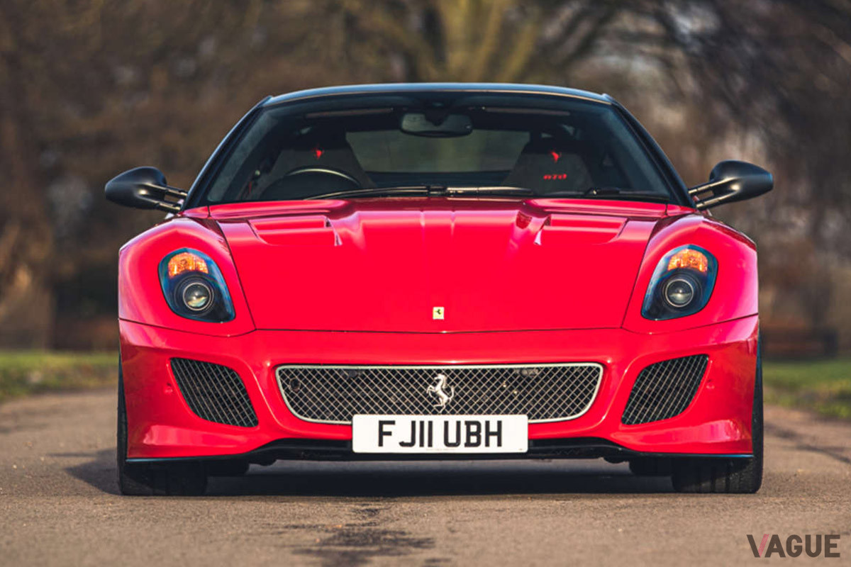 約7550万円で落札された右ハンドル仕様のフェラーリ「599 GTO」（C）Silverstone Auctions Limited 2021