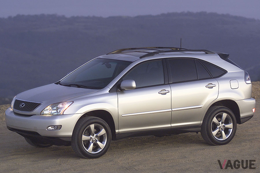 2003年にフルモデルチェンジ、北米で発売された2代目レクサス「RX」