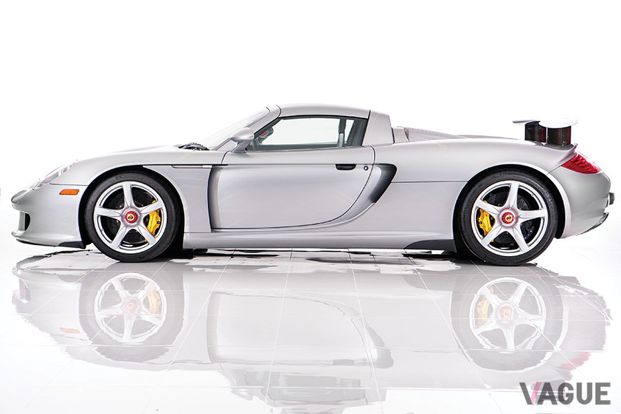 ポルシェ「カレラGT」には、着脱式のルーフが備わる（C）2020 Courtesy of RM Sotheby's