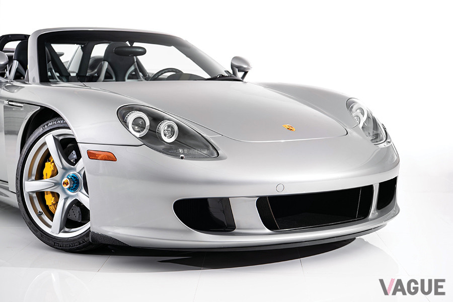 ボリュームに富むフロントフェンダーの造形は、「718RSKパイダー」から踏襲（C）2020 Courtesy of RM Sotheby's