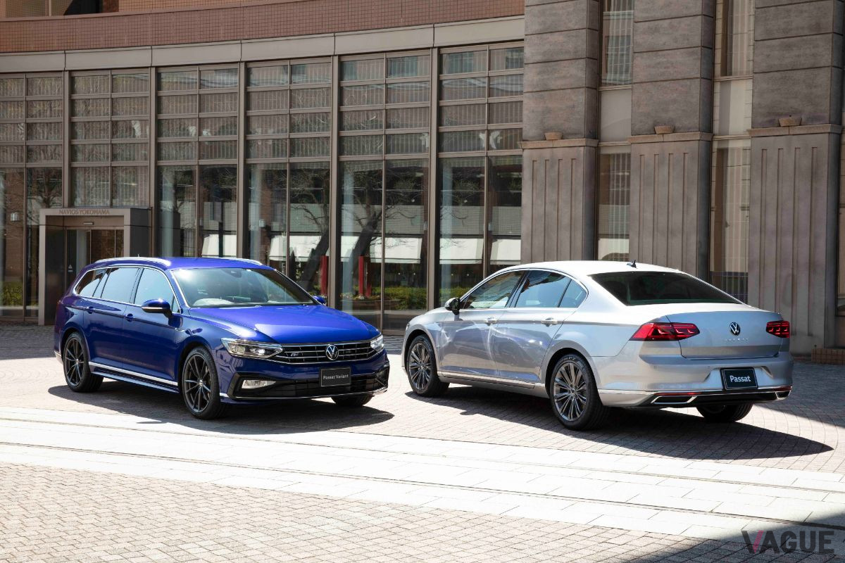 VW改良新型「パサートヴァリアント」と「パサート」