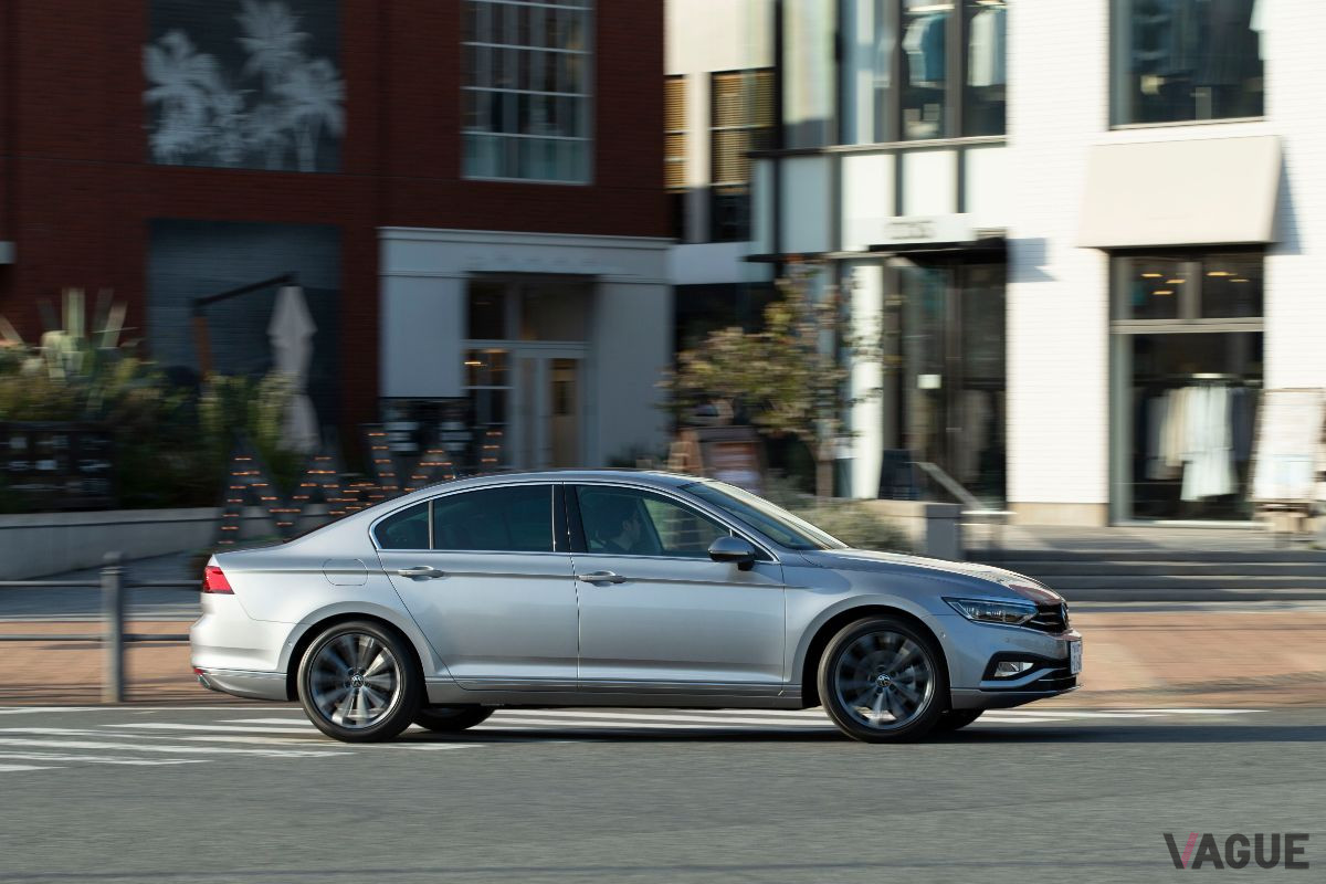 VW改良新型「パサート」の走り