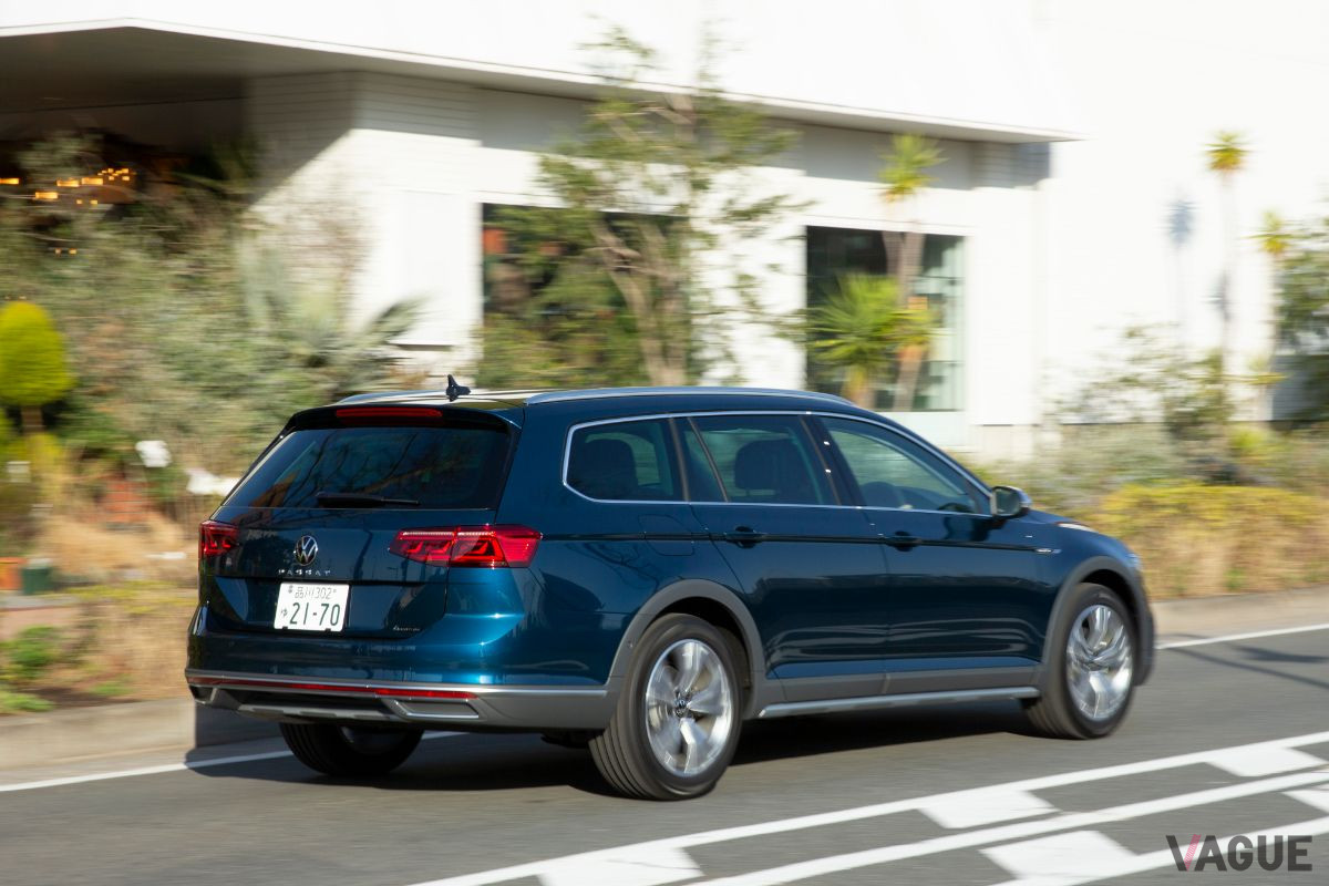 VW改良新型「パサートオールトラック」の走り