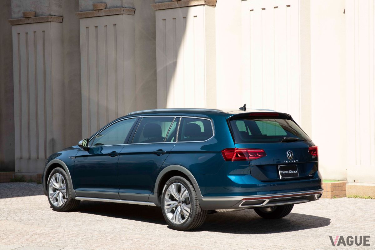 VW改良新型「パサートオールトラック」