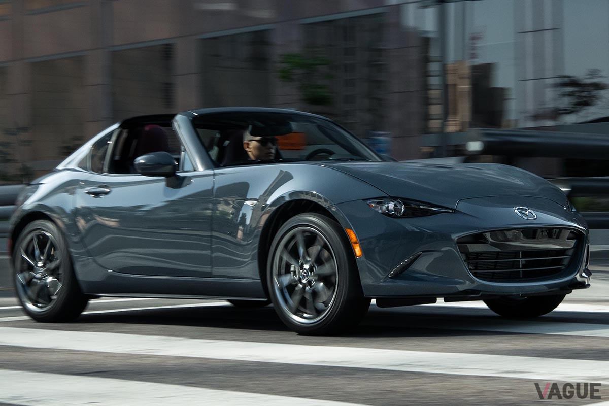 マツダ「MX-5　RF」