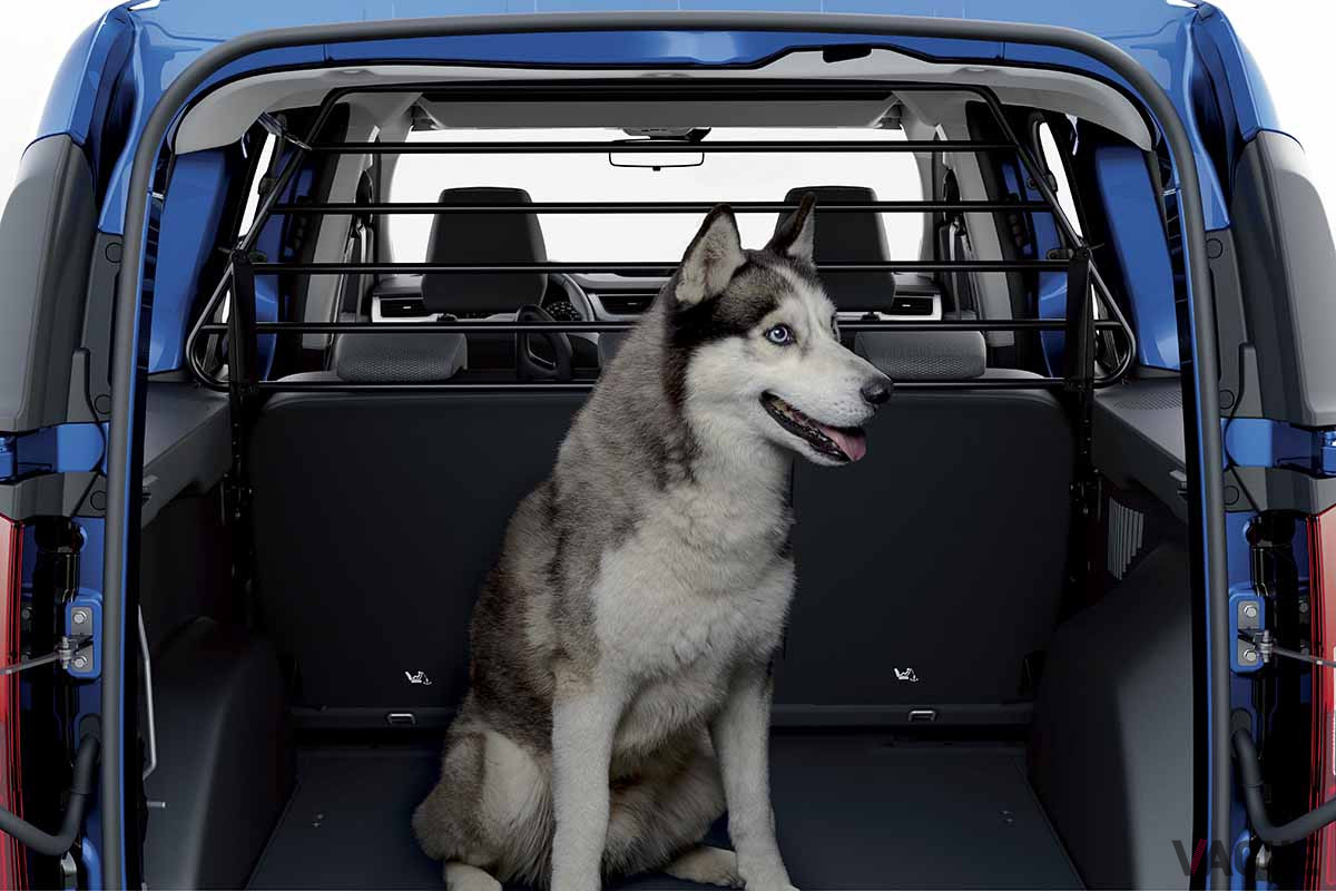 ルノー新型「エクスプレス」の荷室