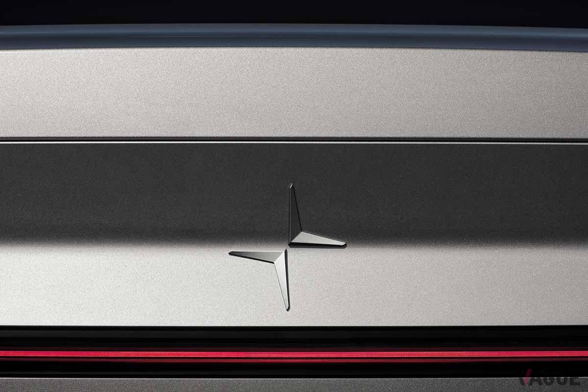 「ポールスター2」のエンブレム