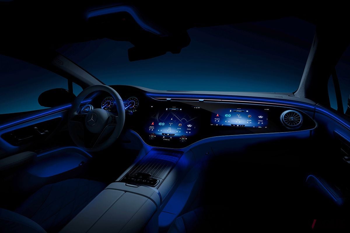 メルセデス・ベンツ新型「EQS」のインテリア。MBUXハイパースクリーン