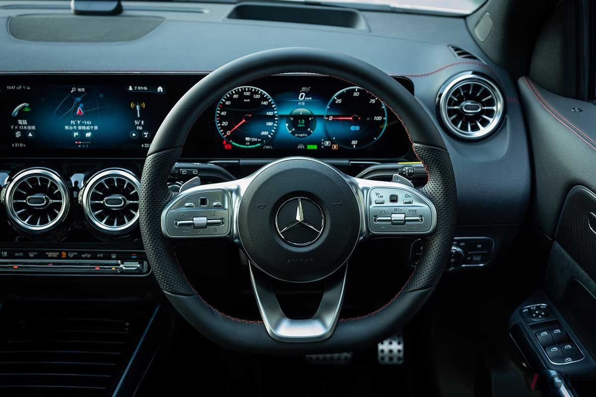 メルセデス・ベンツ新型「EQA」のインパネ