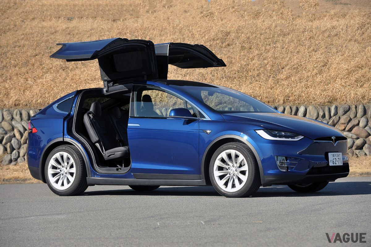 テスラ「モデルX」