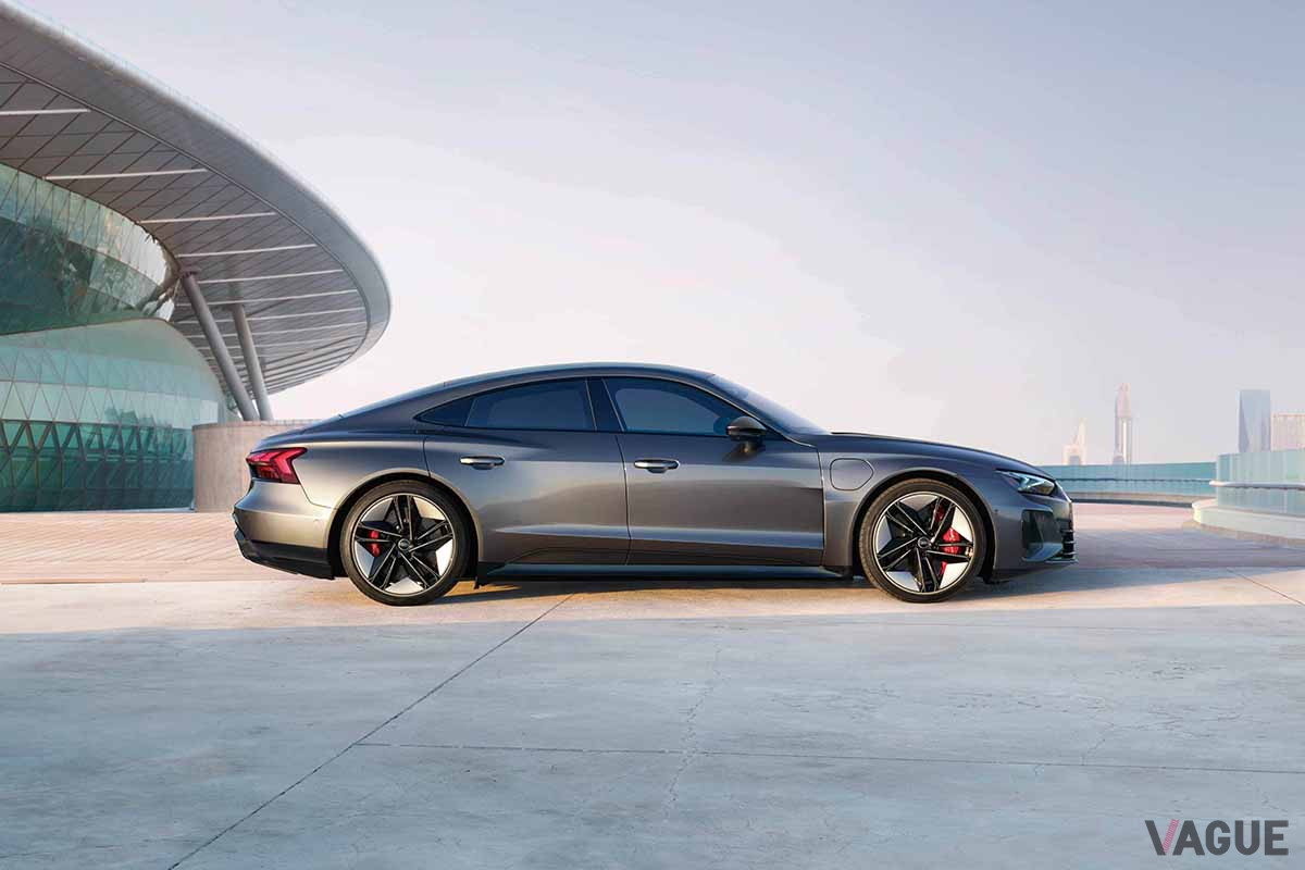 4月6日に日本で発表されたアウディの電動プレミアム4ドアグランツーリスモ「e-tron GT」