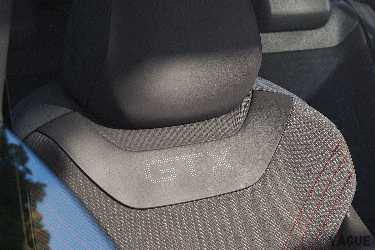 VW「ID.4 GTX」のフロントシート