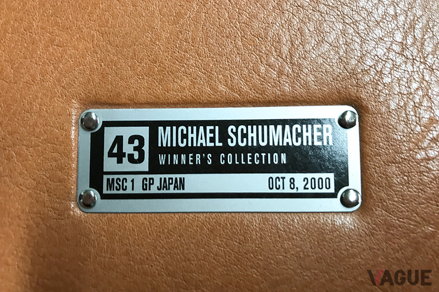 シューマッハ監修の豪華本。No,43の優勝／2000年10月8日Japan GP