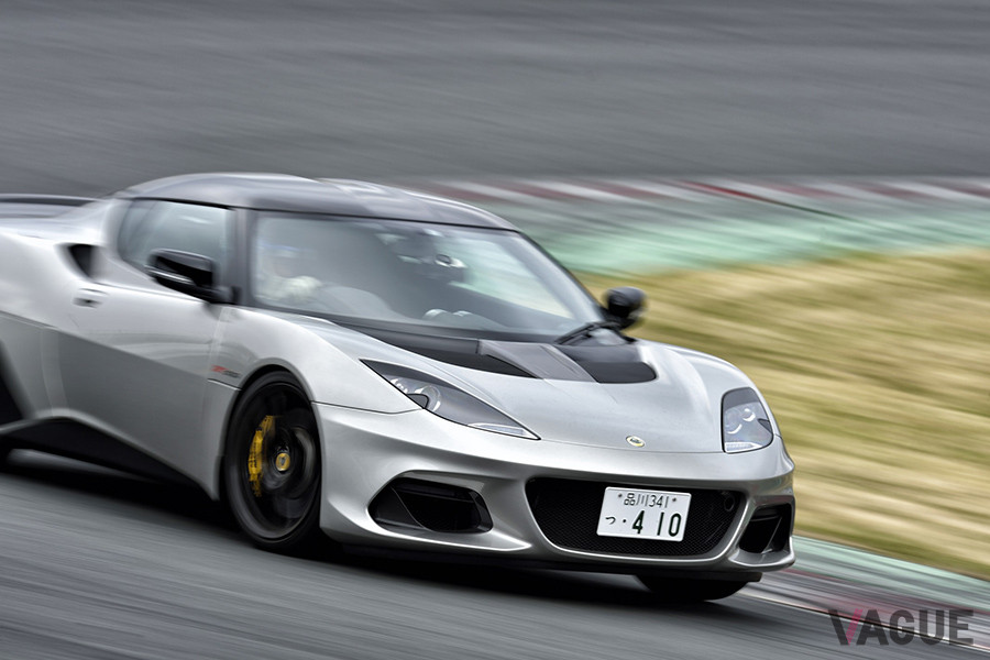 ロータス「エヴォーラGT410スポーツ」を筑波サーキットで試す