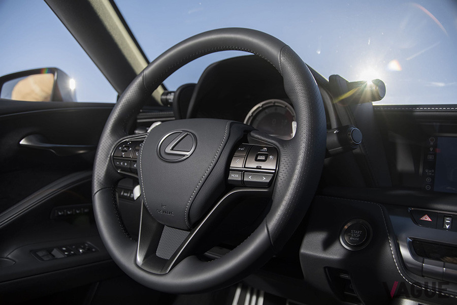 レクサス「LC500」2021年モデルの内装