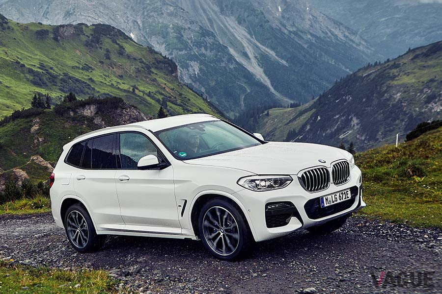 BMW X3初のPHVモデル「xDrive30e」の外観