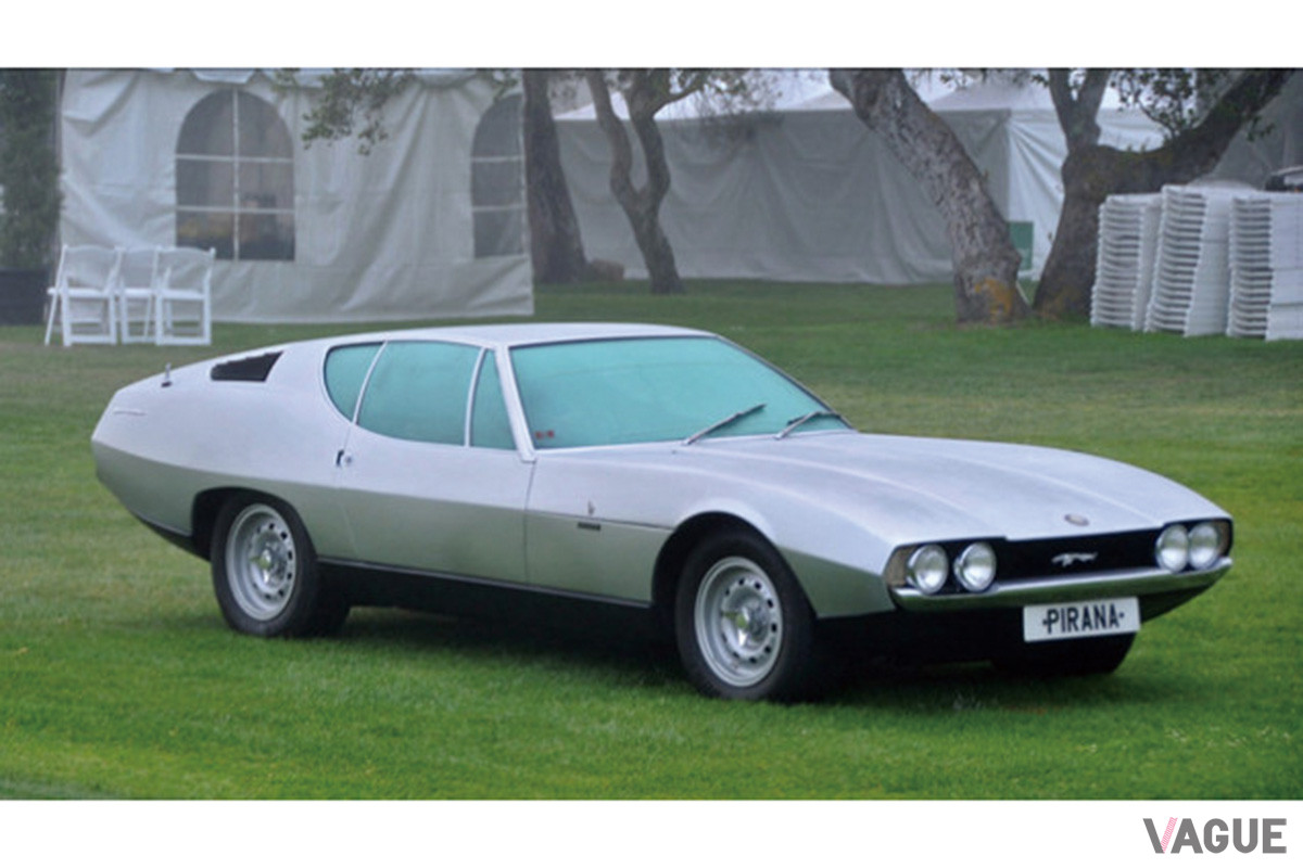 エスパーダのデザインソースは、ベルトーネが1967年ロンドンで公開したジャガー・ピラーナ（Eタイプのシャーシにクーペボディを架装・）といわれている