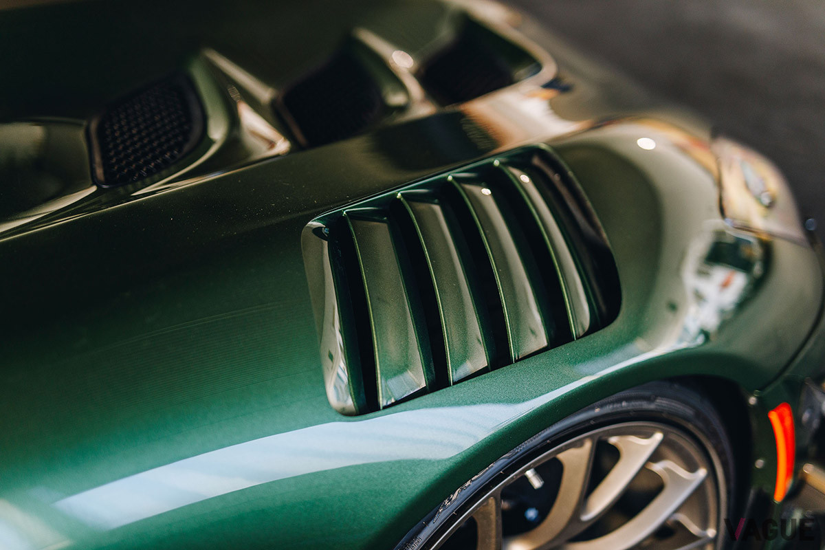 約2080万円で落札されたダッジ「バイパーACR」（C）2021 Courtesy of RM Sotheby's