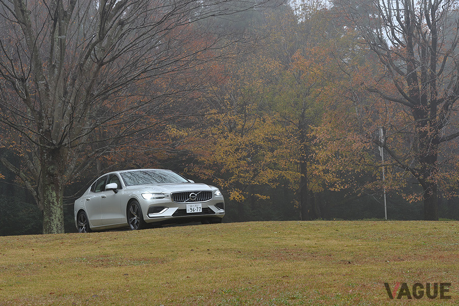 S60 T6ツインエンジンAWD