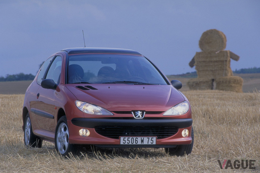 1999年の日本登場以来、大ヒットモデルとなったプジョー「206」。2008年までに日本だけでも4万1708台が販売された