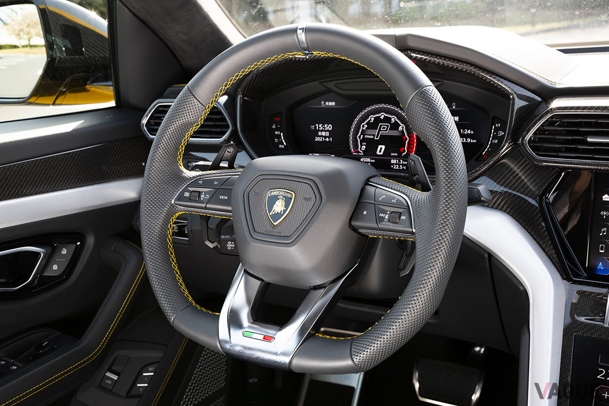 車体そのものの大きさはあるが、ステアリングは軽快だ