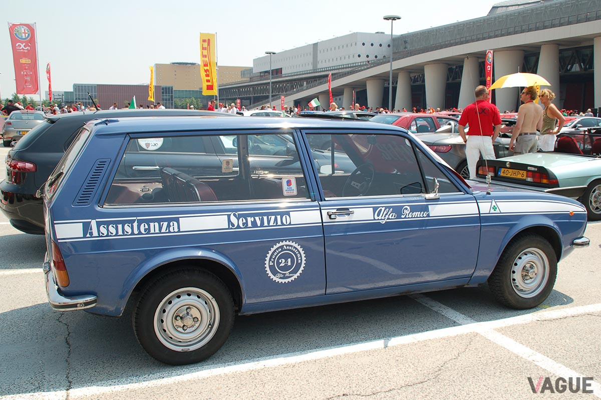 アルファ ロメオ100周年記念イベントに参加した、元サービスカーの「ジャルディネッタ」