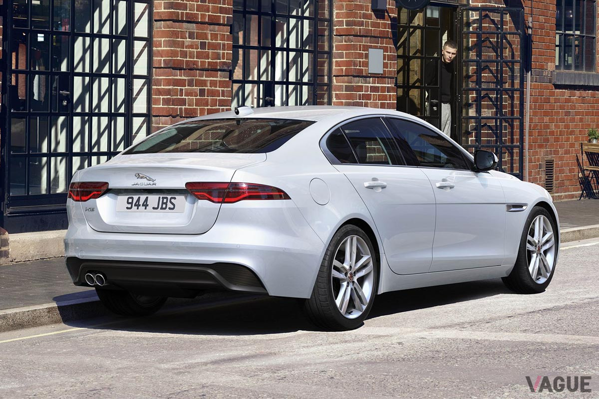 新たに2リッター直列4気筒INGENIUMディーゼルエンジン（MHEV）がジャガー「XE」に加わった