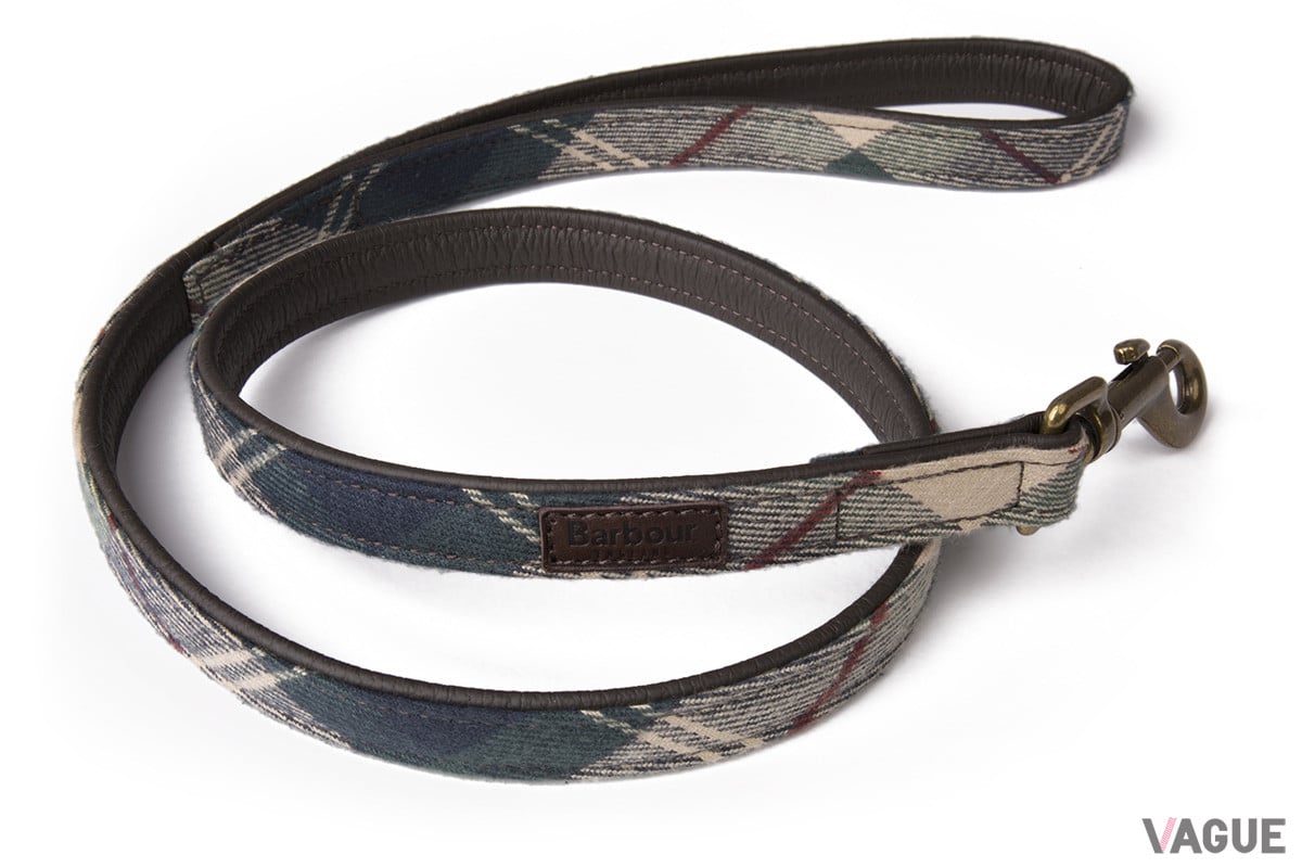 バブアー社製タータン柄犬用リードは1万899円（消費税込）
