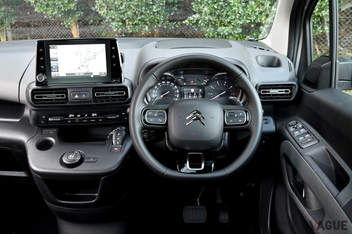 シトロエン「ベルランゴ」のインパネ