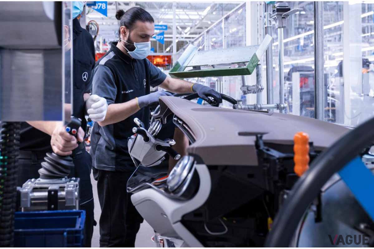 ドイツ・ジンデルフィンゲンにあるメルセデス工場「ファクトリー56」で生産されるメルセデス・ベンツ「EQS」