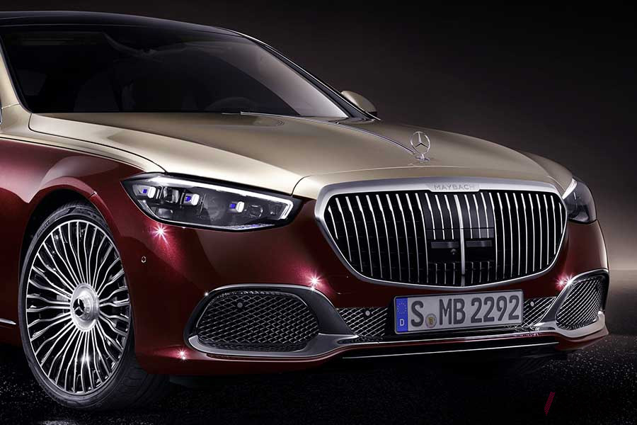 新型「メルセデス・マイバッハSクラス」