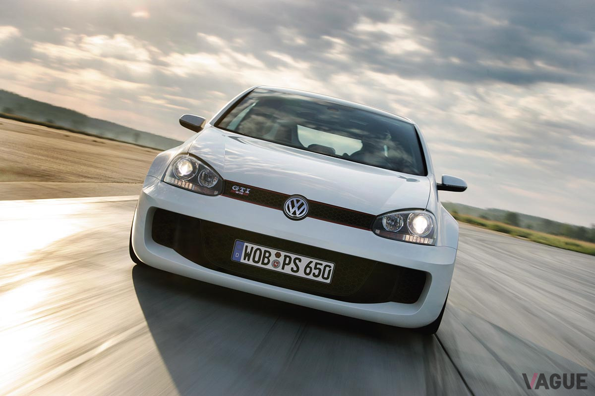 2007年に開催されたGTIミーティング「ヴェルターゼー」でお披露目されたVW「ゴルフGTI W12−650」