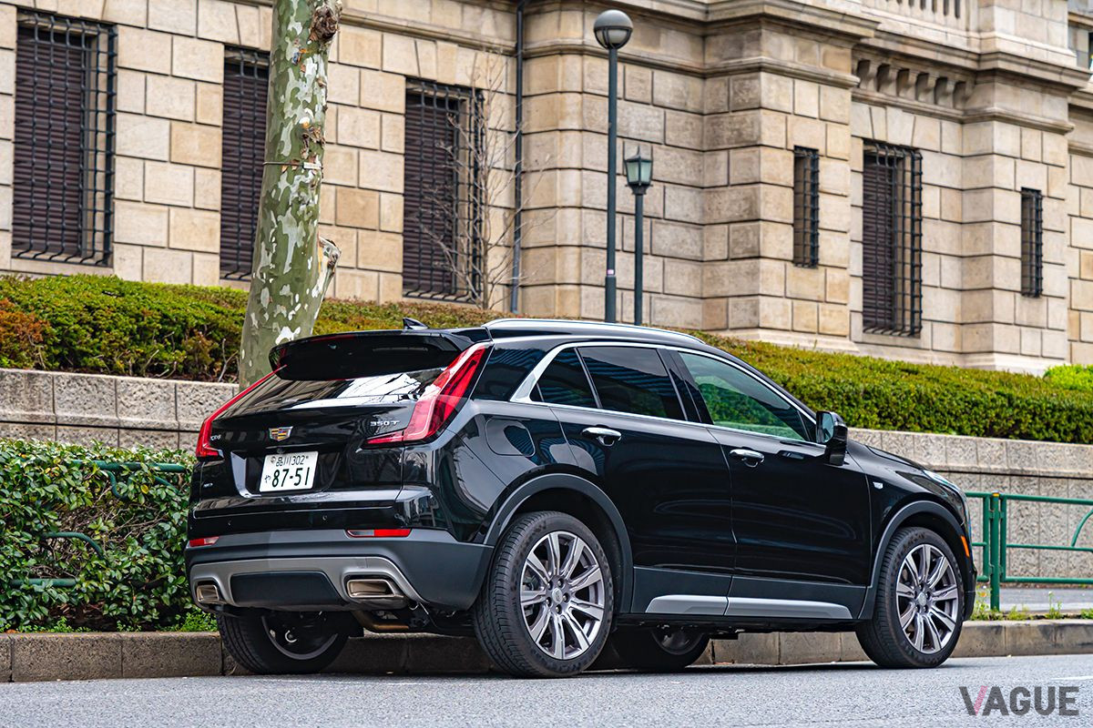 キャデラック新型「XT4」