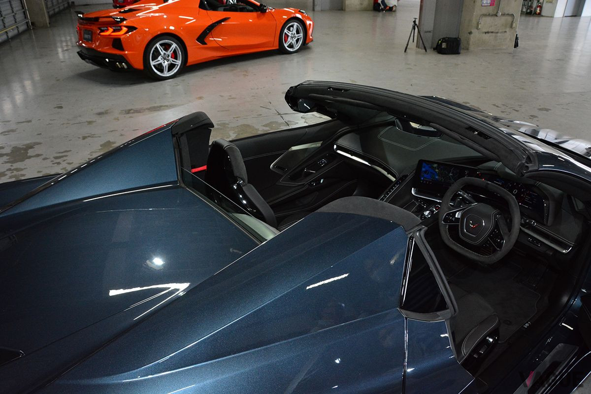 新型「シボレー コルベット コンバーチブル」