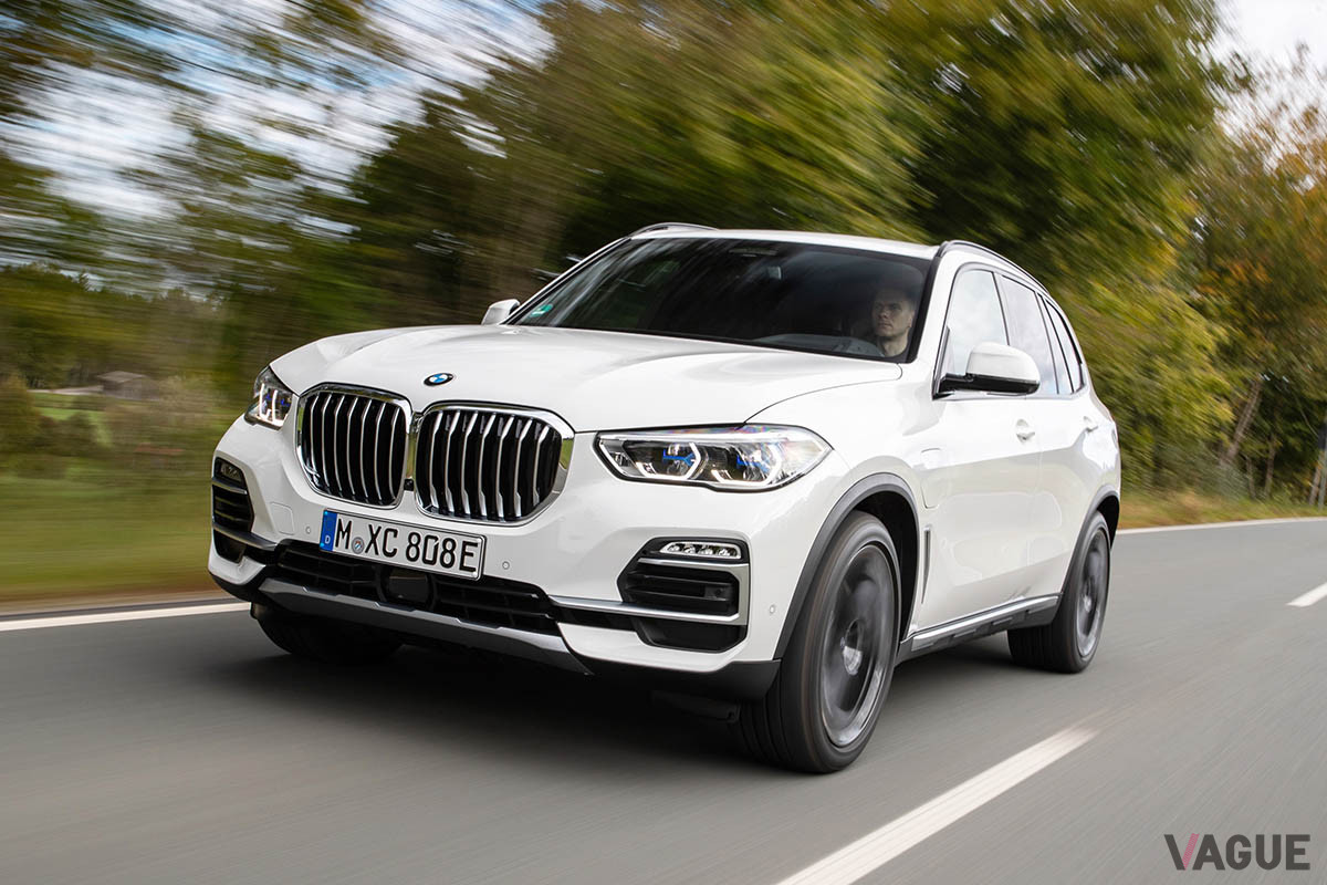 ベースモデルのBMW「X5」