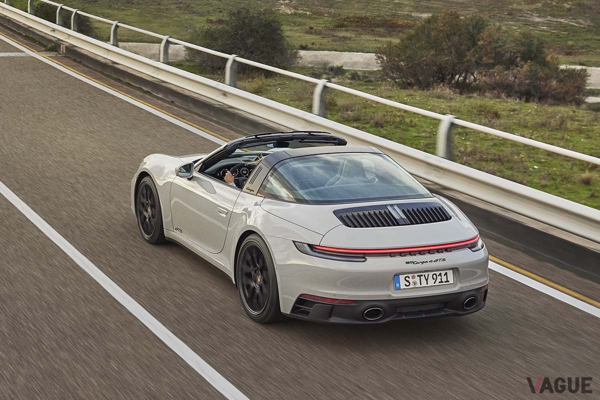 ポルシェ 新型「911 タルガ 4 GTS」
