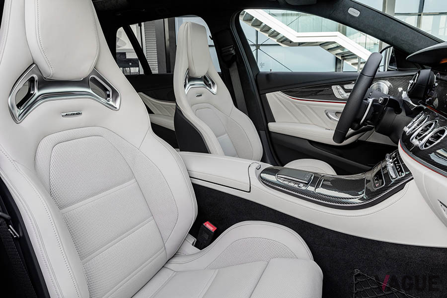 メルセデスAMG改良新型「E53 AMG 4マティック」の室内
