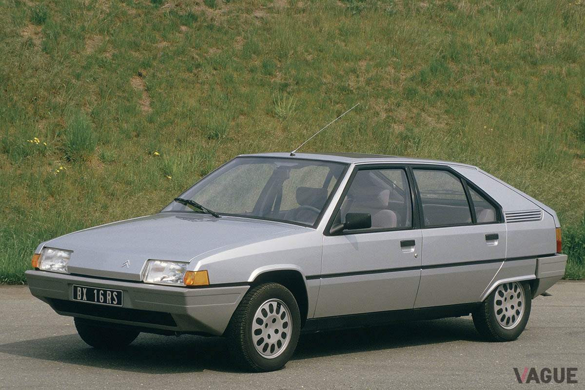 1982年から販売されていたシトロエン「BX」。中古市場では1.6もしくは1.9リッターが多く流通する。ロングホイールベース＋ハイドロサスの快適性とリッター20kmの経済性の良さが特徴となっている（C）Stellantis N.V.