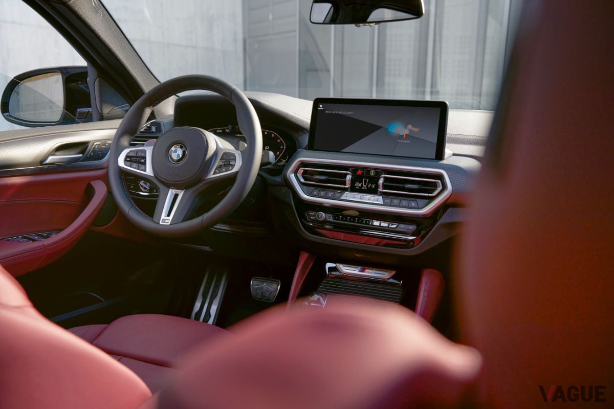 BMW改良新型「X4」のインパネ