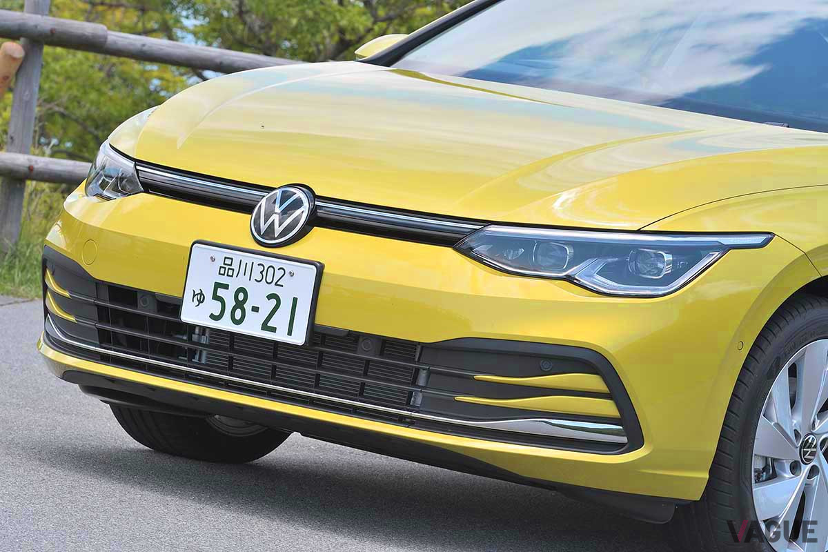 VW新型「ゴルフ」。ボディカラーはオプション（3万3000円）のライムイエローメタリック