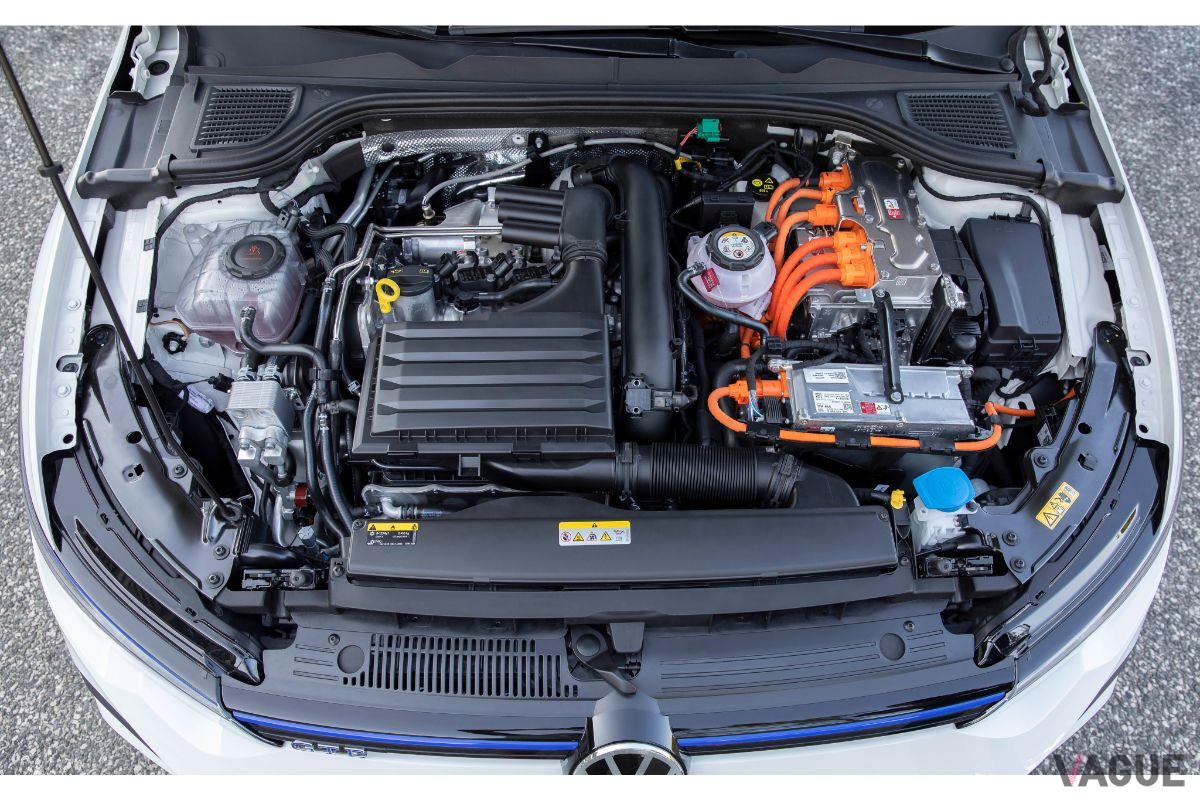 新型「ゴルフGTE」のエンジン